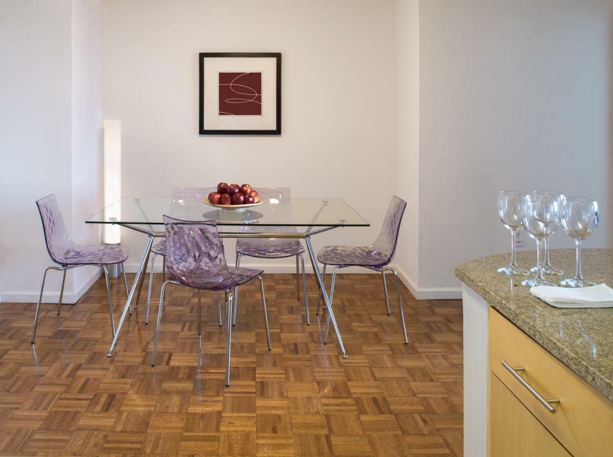 泽西Furnished Quarters At Grove Pointe公寓 外观 照片